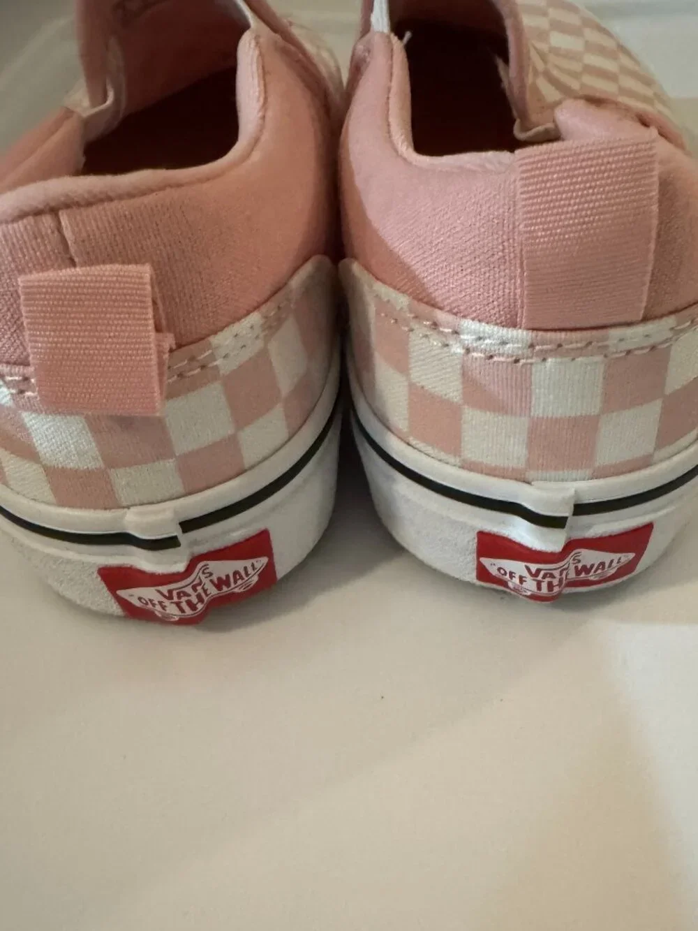Vans Girls' Missy Pink/White Checkerboard Pattern Slip-Ons, Girls' 4, Never Worn - Picture 4 of 8
